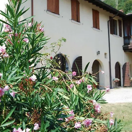 Cascina Bissiniga Holiday home Salo